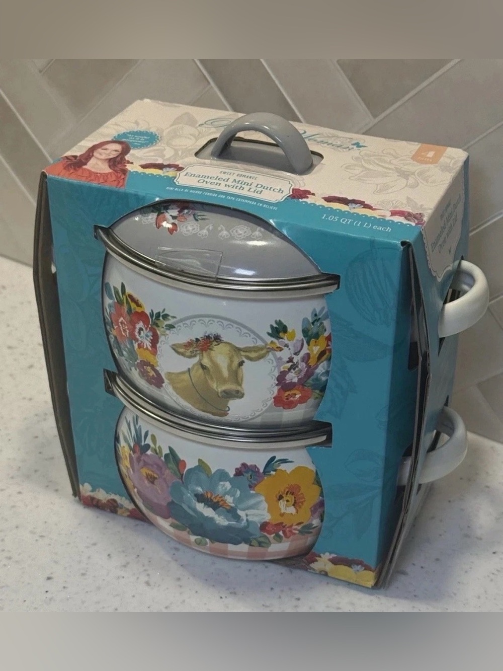 Pioneer Woman Sweet Romance Cow Mini 1.05
Qt Enameled Dutch Ovens Set Of Two NIB